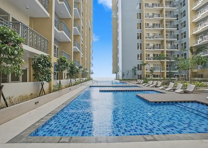 Lovely & Spacious 2br Near Solaire & Okada * Manila