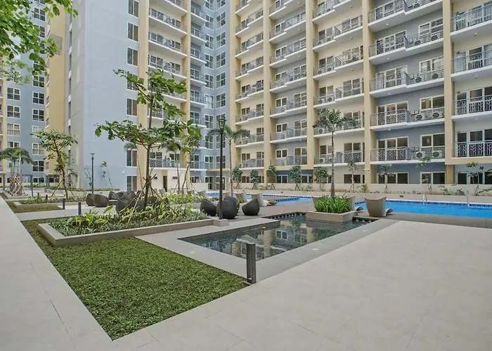 Lovely & Spacious 2br Near Solaire & Okada * Manila